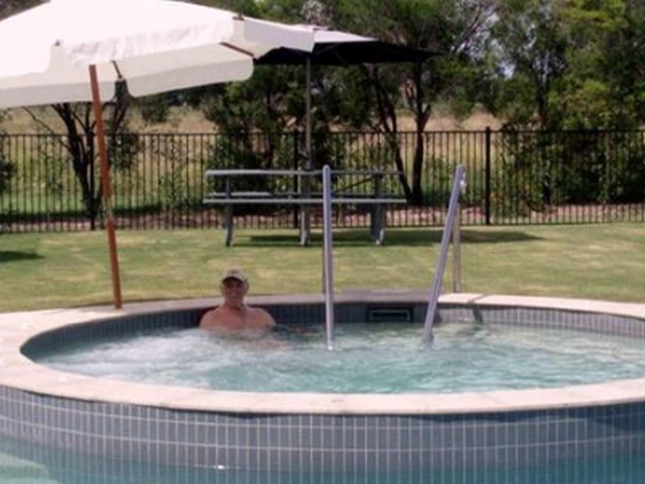 Goondiwindi Holiday Park ภายนอก รูปภาพ