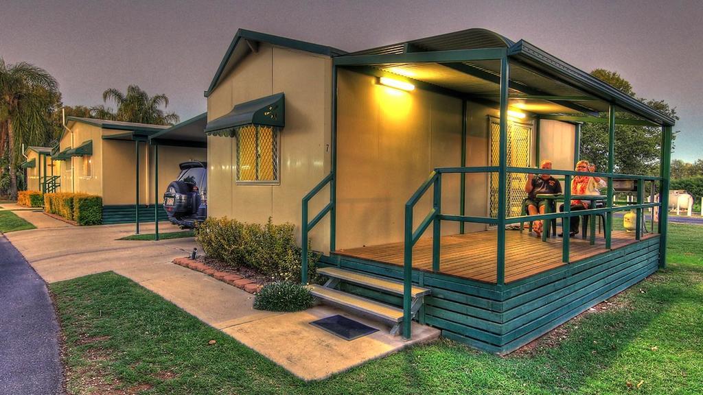 Goondiwindi Holiday Park ภายนอก รูปภาพ