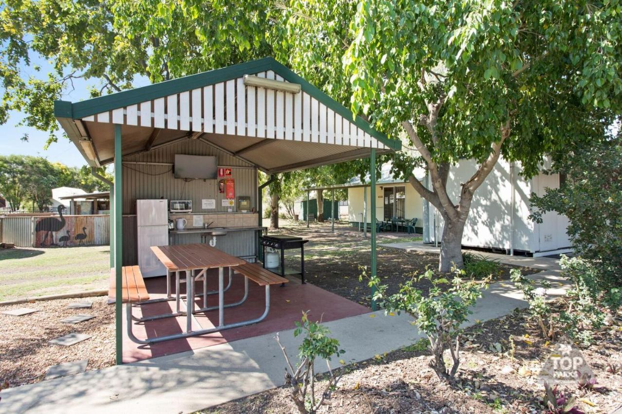 Goondiwindi Holiday Park ภายนอก รูปภาพ